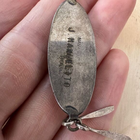 Vintage Manuelito Navajo Sterling Turquoise Pendant - Picture 4 of 8